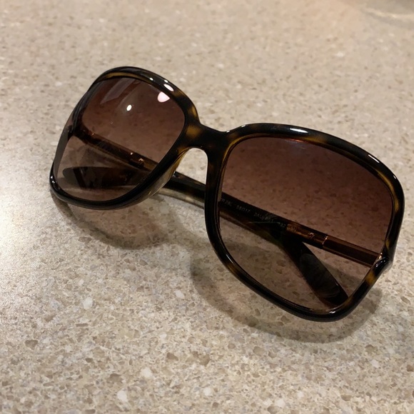 PRADA GLASSES - Picture 3 of 5